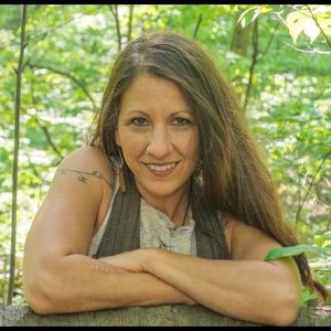 Meet your Posher, Ambra